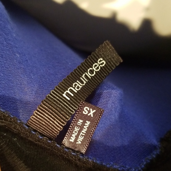 Maurices blue black color block top XS/S - Picture 5 of 5